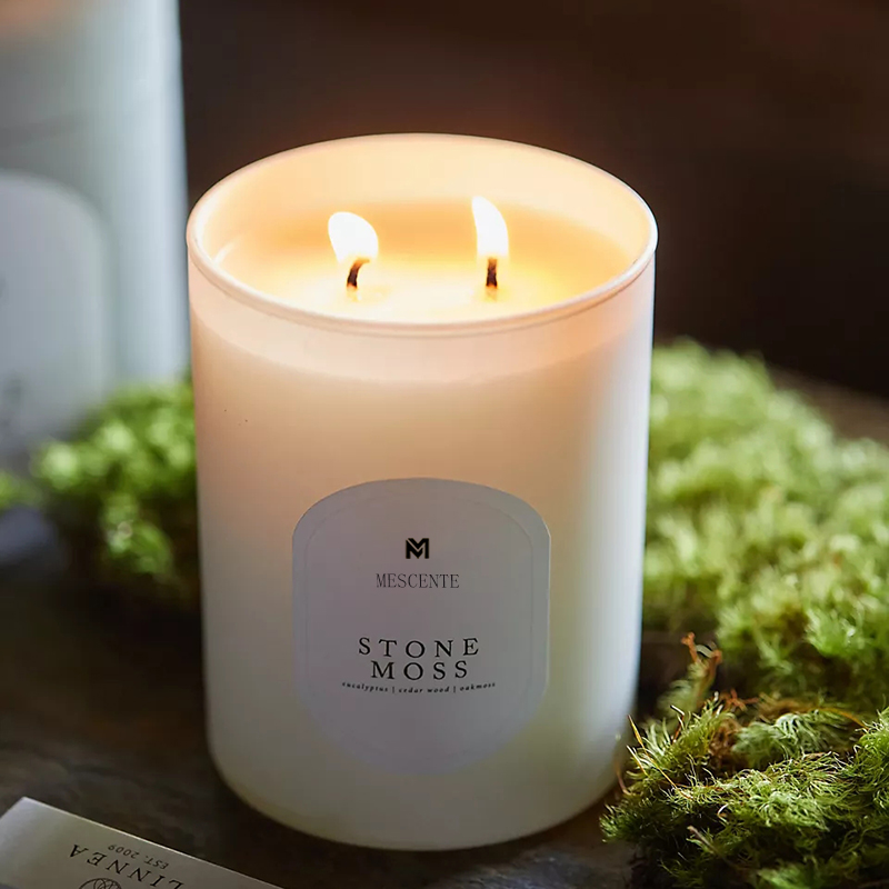 M&Scent Aangepast logo Meditatie Niet-giftige stenen Kruid Hand plantaardige natuurlijke geurde sojawas Kristallen kaarsen