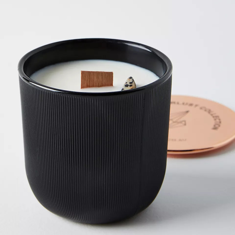 Groothandel luxe marmeren mengsel logo met kristal doordrenkte edelsteenchakra aromatherapie geurende sojawaskaarsen