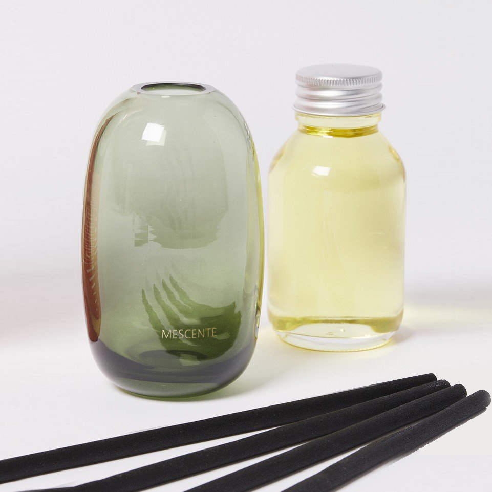 Luxe 100 ml 200 ml 500 ml Diamant Ronde Flessen Loris Sola Bloemen Amber Crystal Eyfel Parfum Reed Diffuser Olie