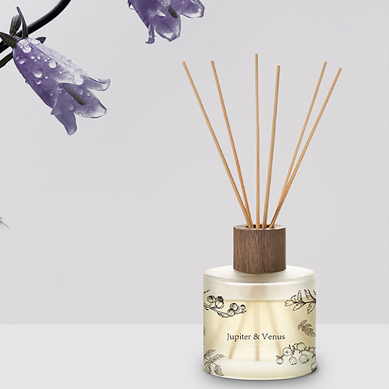 M&Scent Groothandel Luxe op maat decoratief amberglas Geen vuur Unieke transparante bloemengeurrietverspreider