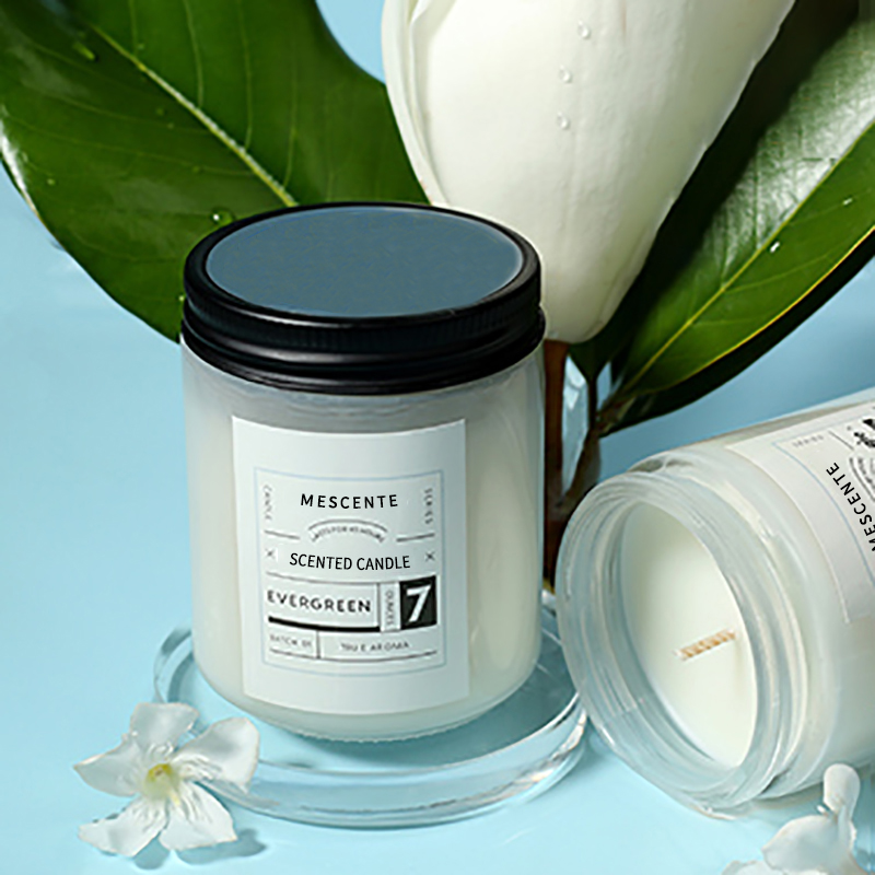 M&Scent custom private label luxe geurkaarsen van sojawas met deksel
