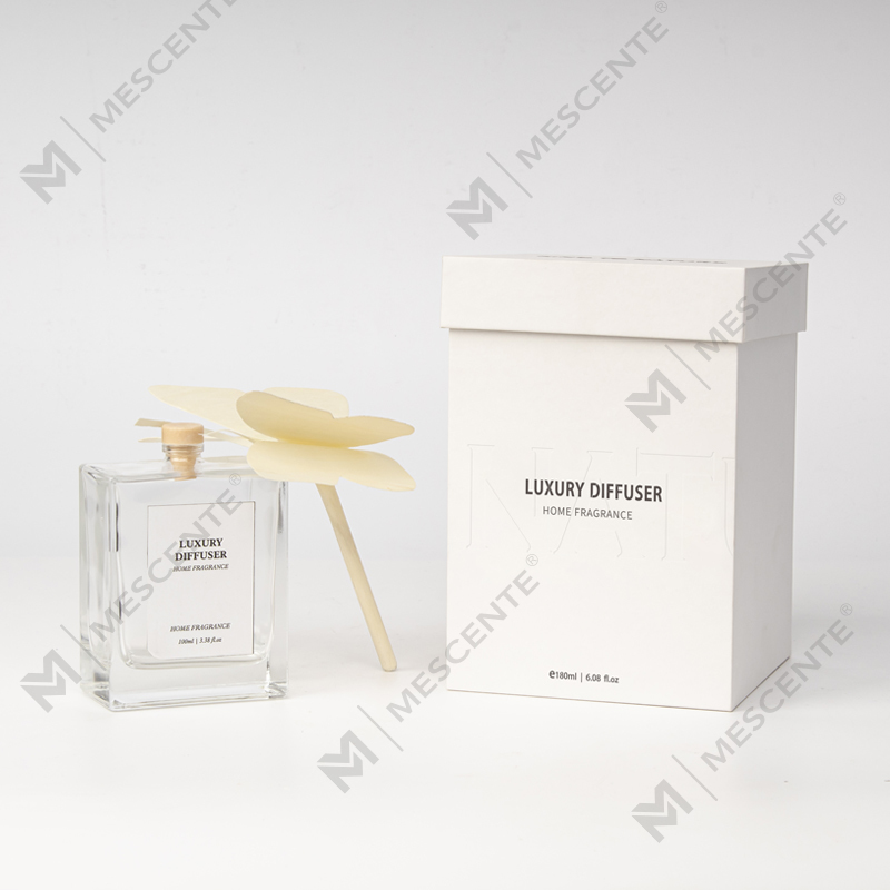 M&Scent grote vierkante fles grote rotanstok vloeibare aromatherapie rietverspreidergunsten met stop