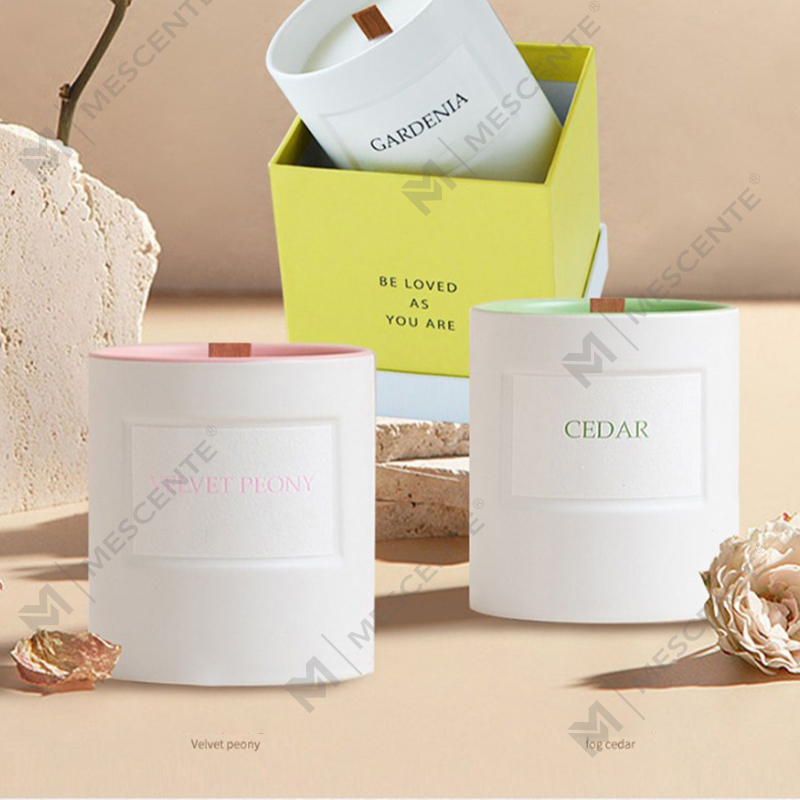 M&Scent groothandel op maat gemaakte luxe huisgeur glazen potten geurkaarsen van sojawas