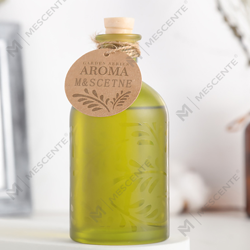 M&Scent Luxe op maat gemaakte private label glazen fles bloem vloeibare rietverspreider met geschenkdoos