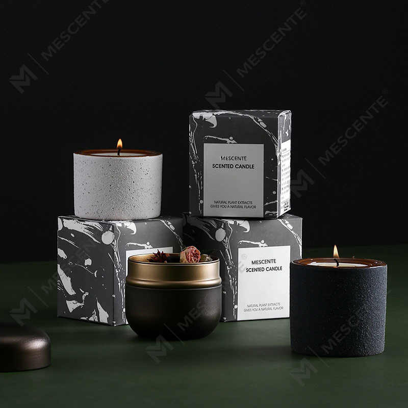 M&Scent op maat gemaakte decoratieve luxe private label Woodwick geurkaars van sojawas
