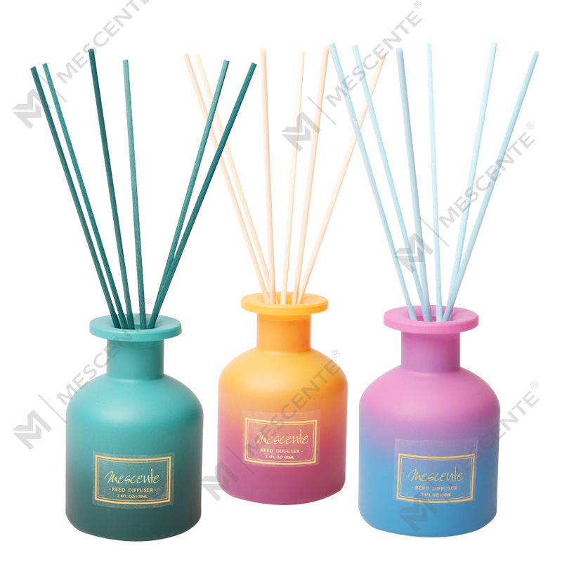 M&Scent private label ronde fles geurstokjes voor thuis