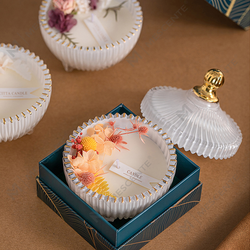 M&Scent Groothandel Goedkope op maat gemaakte luxe Private Label pijler geurende sojawas houtlont aromakaars