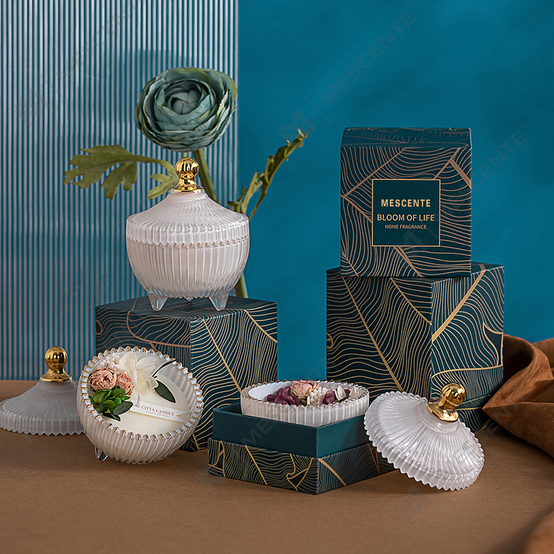 M&Scent Groothandel Goedkope op maat gemaakte luxe Private Label pijler geurende sojawas houtlont aromakaars