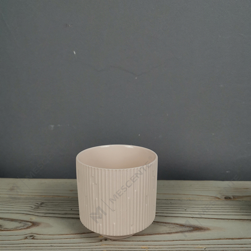 M&Scent Groothandel Luxe keramische lege vierkante matzwarte unieke amberkleurige kaarspotten met houten deksels