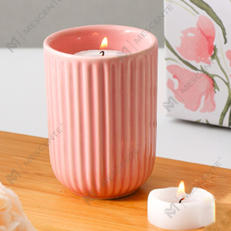 Groothandel luxe op maat gemaakte private label gekleurde keramische sojawas Woodwick geurkaarsen in bulk