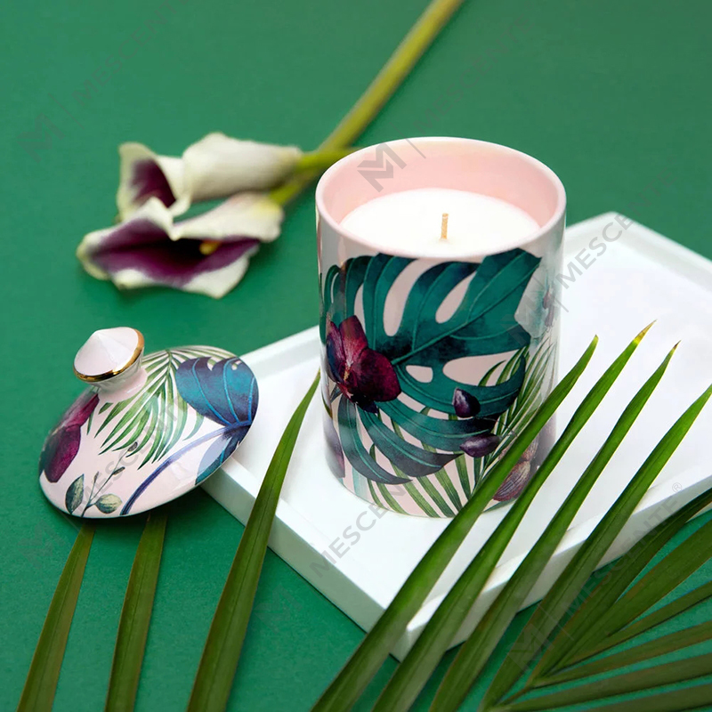 M&Scent Special Design Colour Urban Botanics Tumbler Kaars met vouwdoos