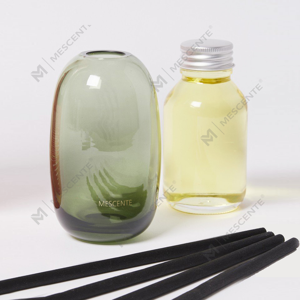 Luxe 100 ml 200 ml 500 ml Diamant Ronde Flessen Loris Sola Bloemen Amber Crystal Eyfel Parfum Reed Diffuser Olie